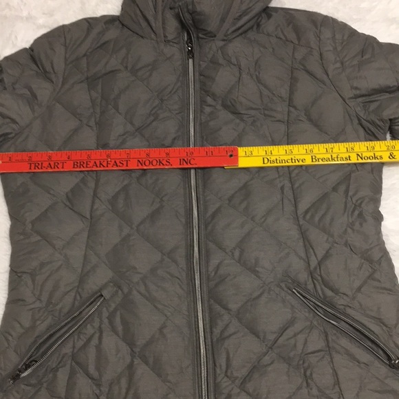 Zero  xposur. Sz “S” packable coat gray color - Picture 13 of 16